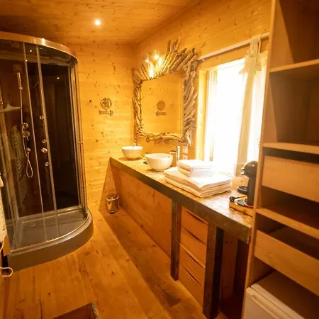 Bed and Breakfast Les Jardins De L'oustal *