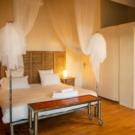 Bed and Breakfast Les Jardins De L'oustal