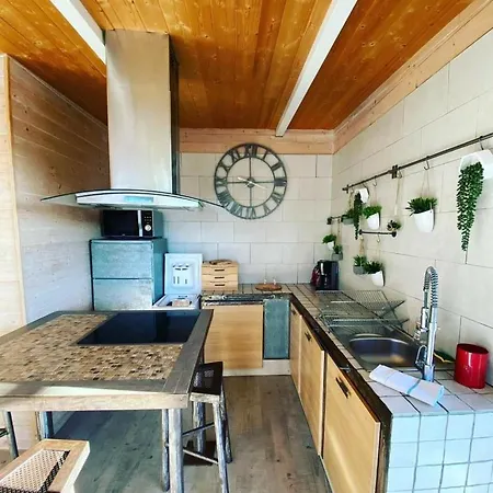 Bed and Breakfast Les Jardins De L'oustal *